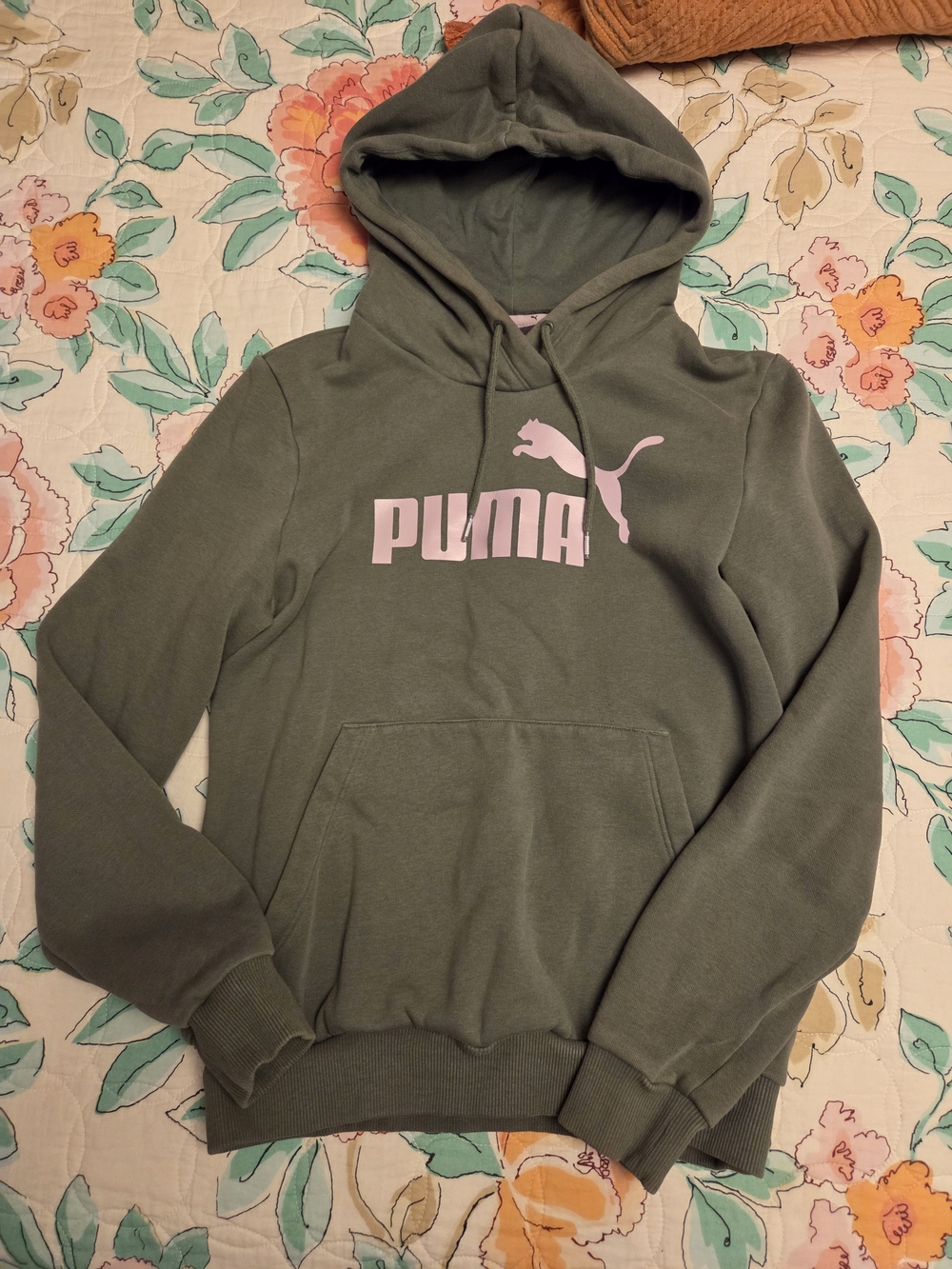 Puma Olive Green Hoodie with Light Pink Logo Sz M